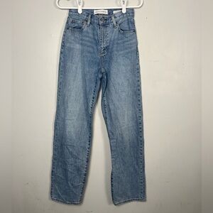 Denim Forum The Marlo High Rise Loose Jeans Size 23 30L light wash
